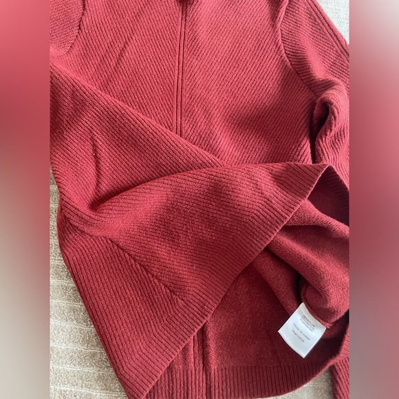 House of Harlow Peyton turtleneck - Picture 9 of 10